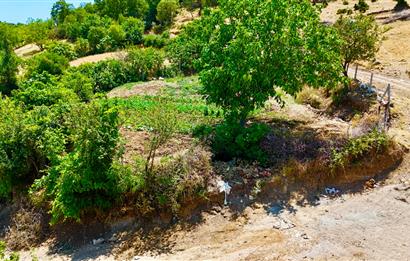 BAYAT MH. İKİ KAT İMARLI İZMİR YOLUNA 1,5 KM 739 M2 SATILIK ARSA