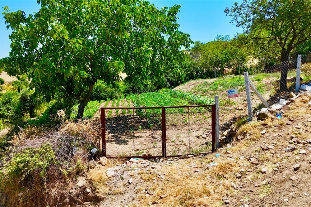 BAYAT MH. İKİ KAT İMARLI İZMİR YOLUNA 1,5 KM 739 M2 SATILIK ARSA