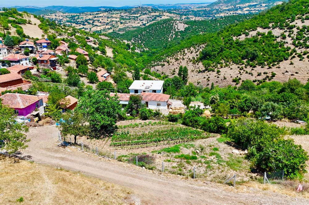 BAYAT MH. İKİ KAT İMARLI İZMİR YOLUNA 1,5 KM 739 M2 SATILIK ARSA
