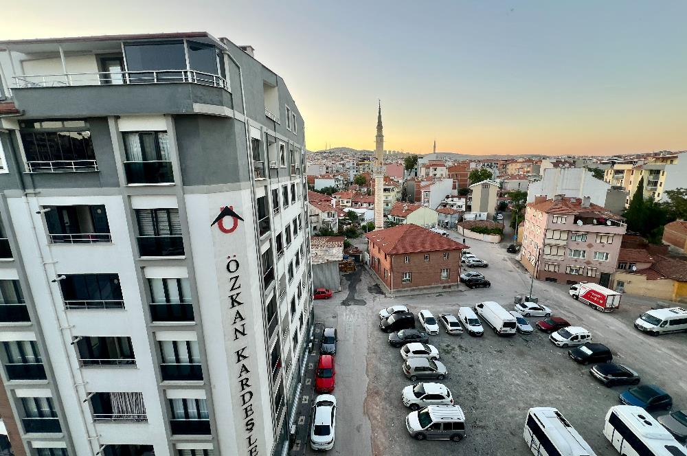 C21 BAL'DAN ÇAY MH. MERKEZİ LOKASYON SATILIK 2+1 MANZARALI DAİRE