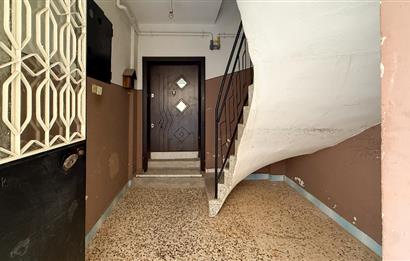 PAŞAALANINDA SATILIK 3+1  ARAKAT DAİRE 