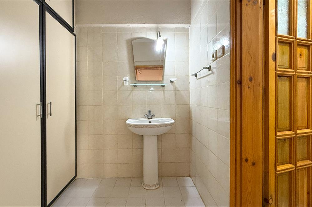 PAŞAALANINDA SATILIK 3+1  ARAKAT DAİRE 
