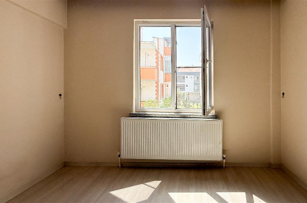 PAŞAALANINDA SATILIK 3+1  ARAKAT DAİRE 