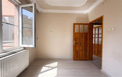 PAŞAALANINDA SATILIK 3+1  ARAKAT DAİRE 