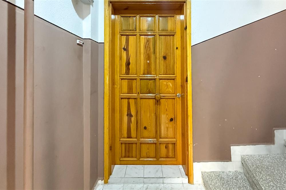 PAŞAALANINDA SATILIK 3+1  ARAKAT DAİRE 
