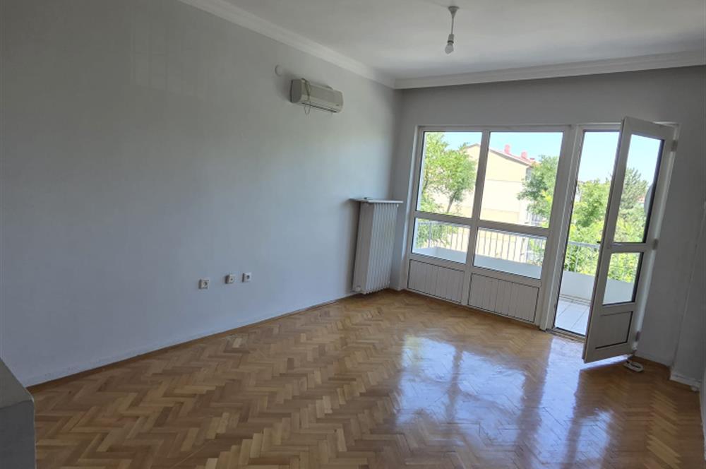 YÜCETEPE MAH.EMEKLİ SUBAY EVLERİ'NDE KİRALIK 3+1, AÇIK OTOPARKLI