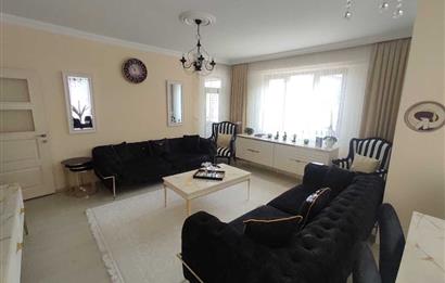 YOMRA'DA GENİŞ, FERAH, 3+1 SİTE İÇERİSİNDE MANZARALI DAİRE !!!