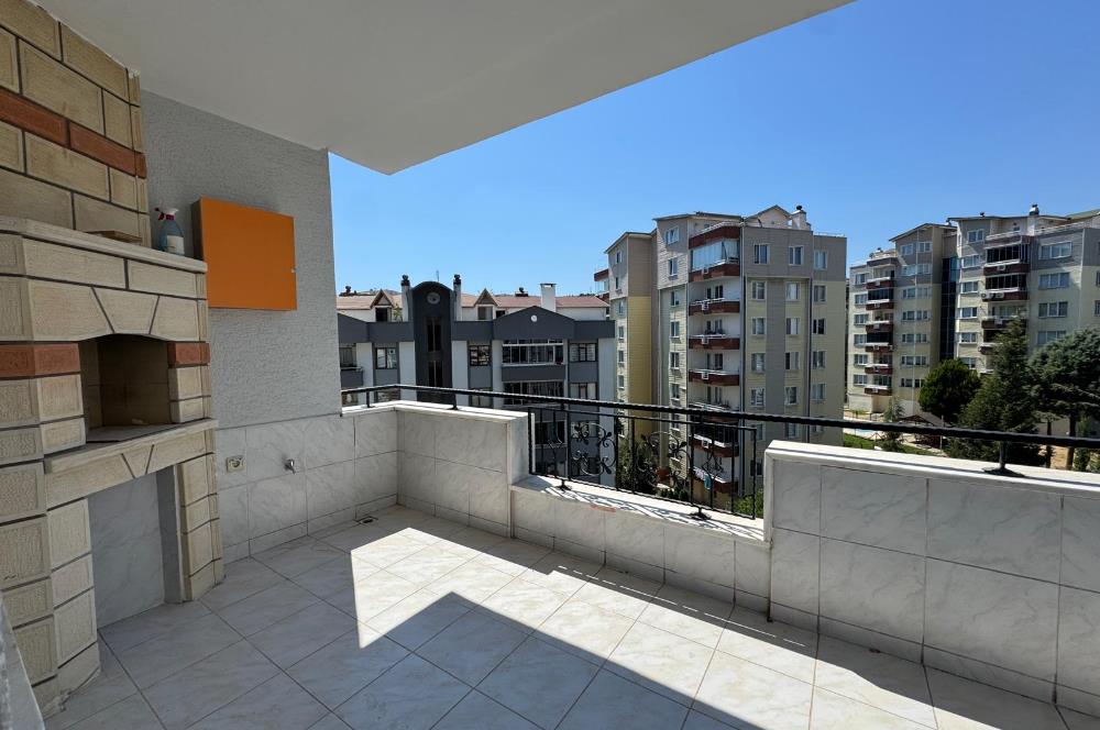 CENTURY 21 EWA'DAN ITIR SİTESİNDE FERAH 3+1 KİRALIK DAİRE!