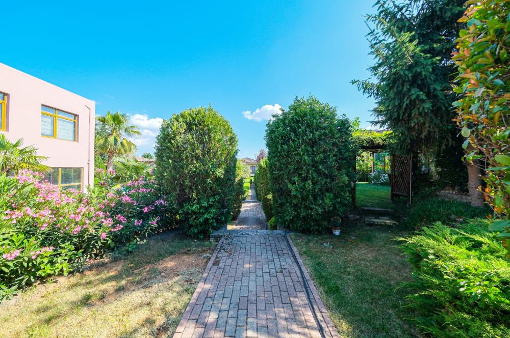 PENDİK YENİŞEHİR MAHALLESİ KURTKÖY PARK EVLERİ 6+2 SATILIK VİLLA