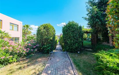 PENDİK YENİŞEHİR MAHALLESİ KURTKÖY PARK EVLERİ 6+2 SATILIK VİLLA