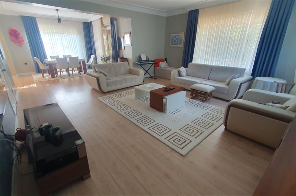 CENTURY21 VİZYONDAN AŞAĞISÖĞÜTÖNÜNDE SATILIK 3+1 VİLLA