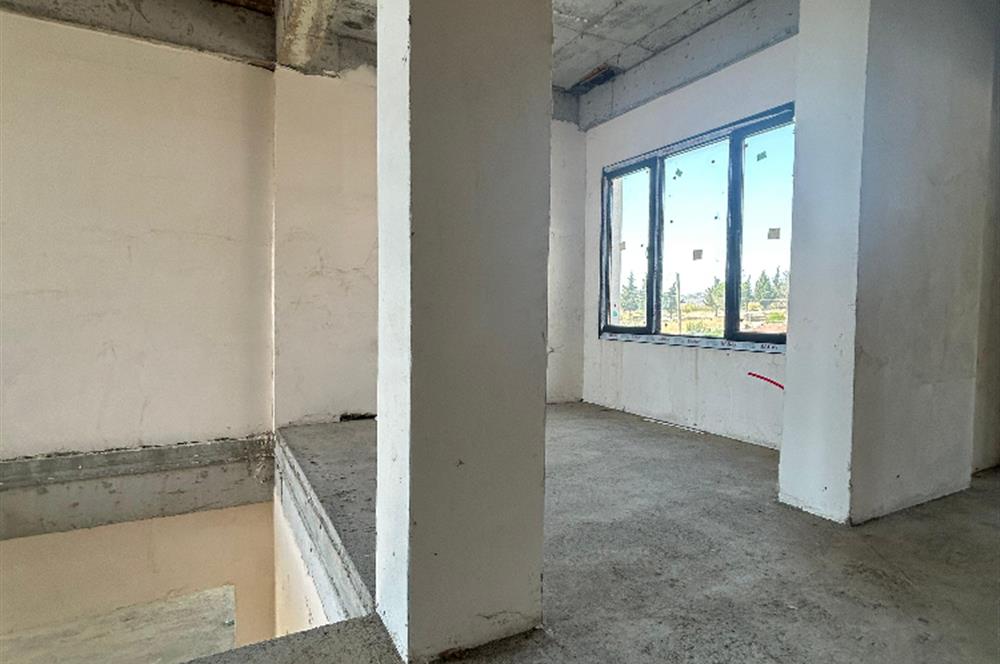 C21 LOCA'DAN KALAYCILAR'DA GENİŞ ARSA PAYLI VİLLA