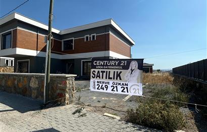 C21 LOCA'DAN KALAYCILAR'DA GENİŞ ARSA PAYLI VİLLA