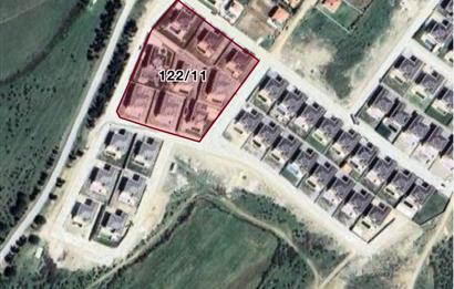 C21 LOCA'DAN KALAYCILAR'DA GENİŞ ARSA PAYLI VİLLA