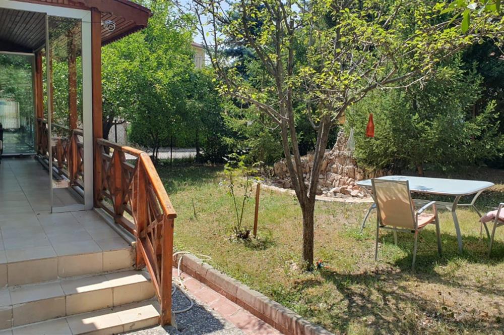 CENTURY21 VİZYONDAN AŞAĞISÖĞÜTÖNÜNDE SATILIK 3+1 VİLLA