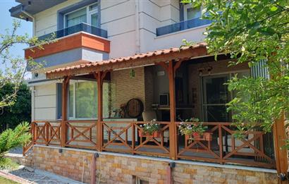 CENTURY21 VİZYONDAN AŞAĞISÖĞÜTÖNÜNDE SATILIK 3+1 VİLLA
