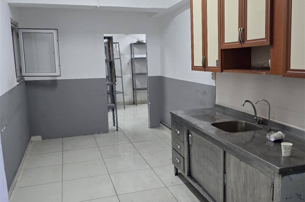 MERTER KESTANE SOKAKTA KİRALIK İMALATHANE DEPO
