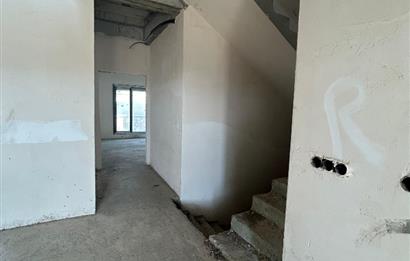 C21 LOCA'DAN KALAYCILAR'DA GENİŞ ARSA PAYLI VİLLA