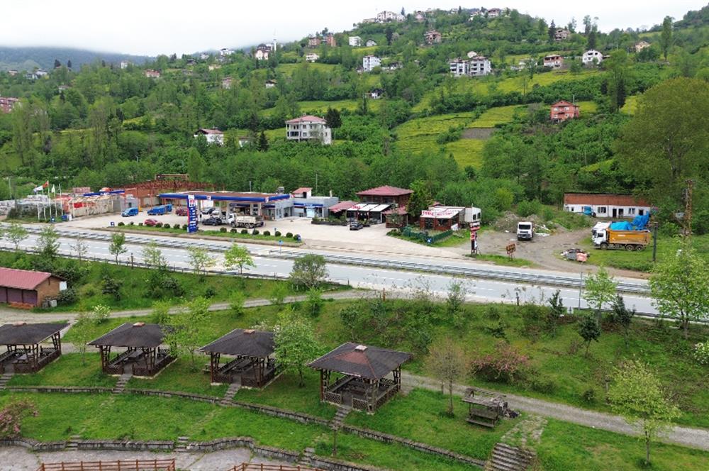 TRABZON OF- UZUNGÖL YOLU ÜZERİ SATILIK AKARYAKIT İSTASYONU