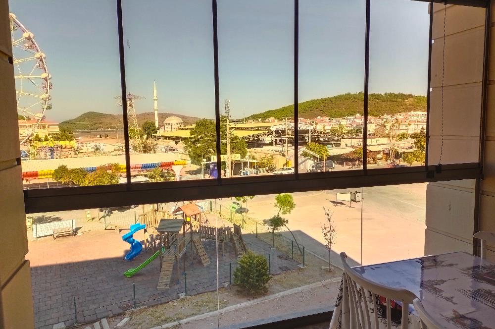 Sarımsaklı Merkezde Satılık, Lüx 1+1 Daire, Denize 300 mt