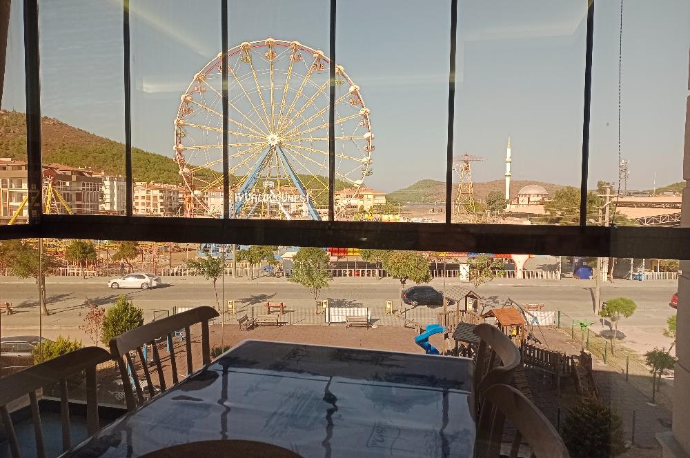Sarımsaklı Merkezde Satılık, Lüx 1+1 Daire, Denize 300 mt
