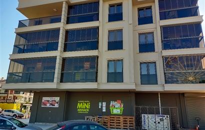 Sarımsaklı Merkezde Satılık, Lüx 1+1 Daire, Denize 300 mt