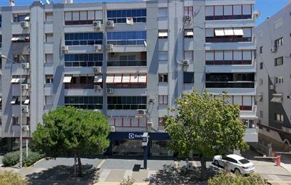 Girne Caddesi Yüksek Kira Getirili Dükkan