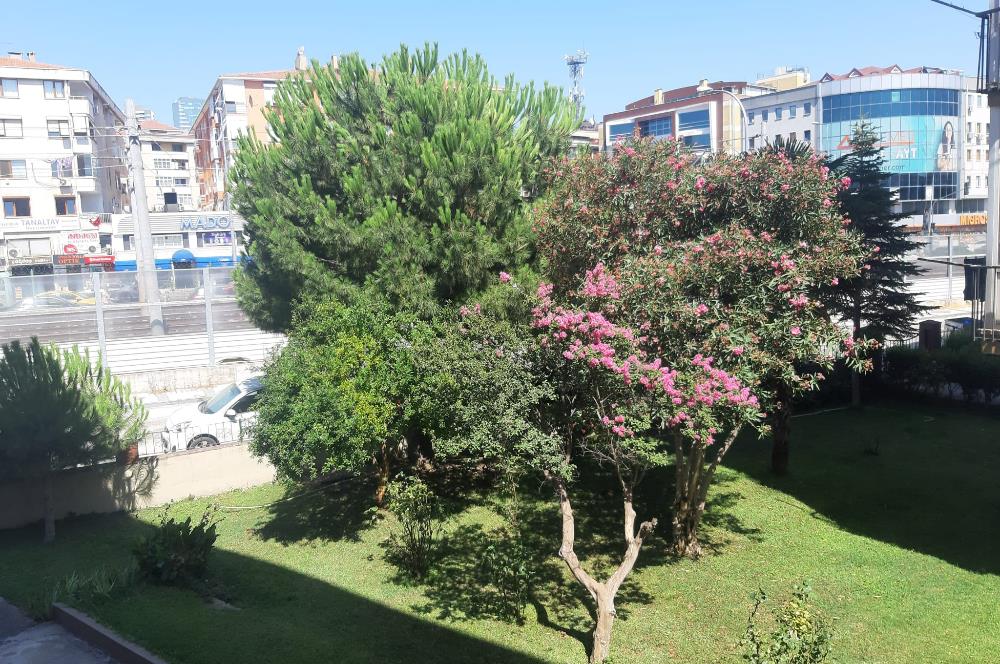 CEN21NEO KÜÇÜKYALI KENT SİTESİNDE SAHİLDE KİRALIK 2+1