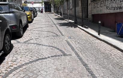 ŞİŞLİ BOMONTİ'DE 2+1 AYDINLIK DAİRE