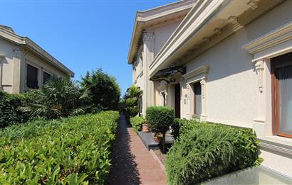 Zekeriyaköy Renaissance Palace da KİRALIK VİLLA
