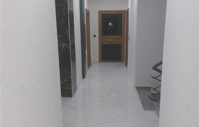HAVUZLU SİTE İÇERİSİNDE DUBLEKS 3+1 DAİRE