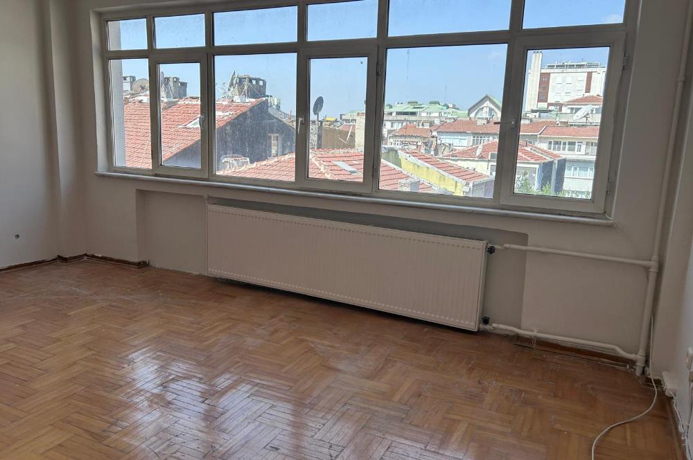 ŞİŞLİ BOMONTİ'DE 2+1 AYDINLIK DAİRE