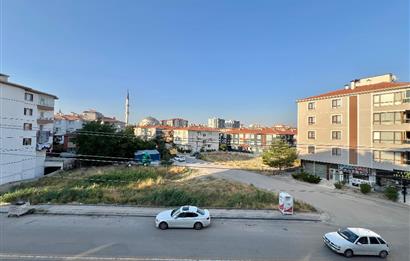 Mustafa Kemal Mah. Orhangazi Caddesi'nde Satılık 3+1 