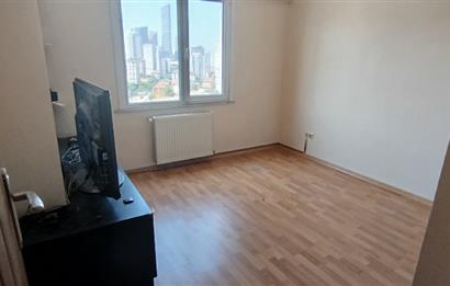 ŞERİFALİ TATLISU'DA KİRALIK EBEVEYN BANYOLU GENİŞ DAİRE