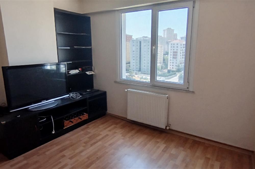 ŞERİFALİ TATLISU'DA KİRALIK EBEVEYN BANYOLU GENİŞ DAİRE