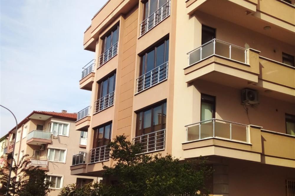 Yalova Bahçelievler Mahallesinde 2+1 Geniş ve Ferah daire