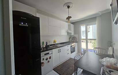 AYDINLI MERKEZİ KONUMDA GENİŞ KULLANIŞLI 2+1 DAİRE