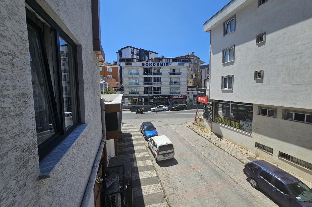 AYDINLI MERKEZİ KONUMDA GENİŞ KULLANIŞLI 2+1 DAİRE