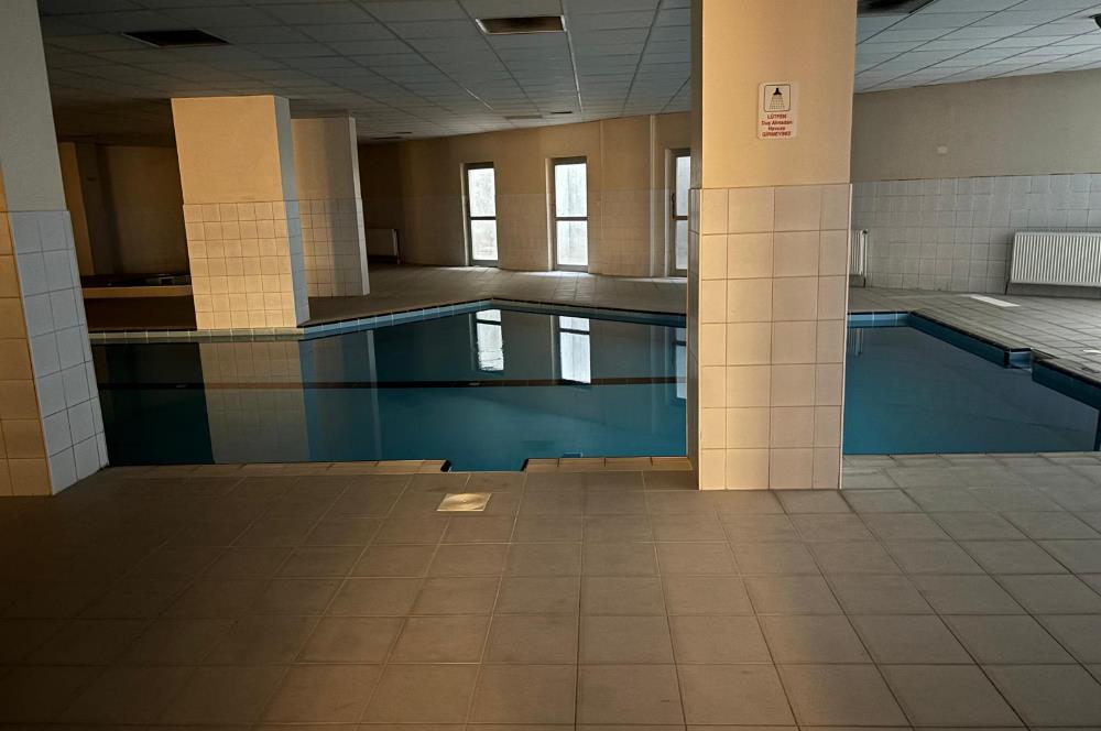 Park caddesi Elit Park Sitesinde 4+1 satilik daire
