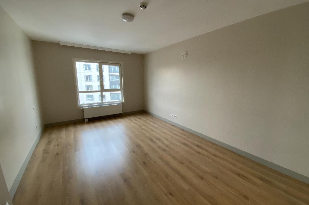 OYAK GÖKSUPARK BÜYÜK TİP 4+1 C BLOKTA KİRACISIZ SATILIK DAİRE