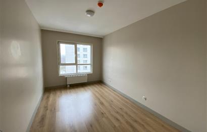 OYAK GÖKSUPARK BÜYÜK TİP 4+1 C BLOKTA KİRACISIZ SATILIK DAİRE