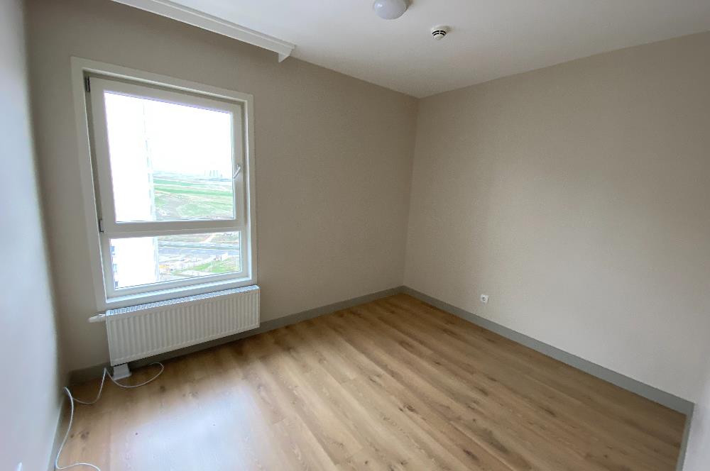 OYAK GÖKSUPARK BÜYÜK TİP 4+1 C BLOKTA KİRACISIZ SATILIK DAİRE