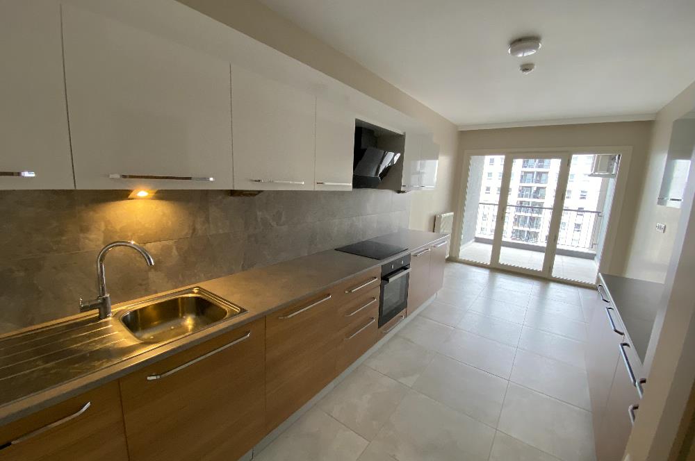OYAK GÖKSUPARK BÜYÜK TİP 4+1 C BLOKTA KİRACISIZ SATILIK DAİRE