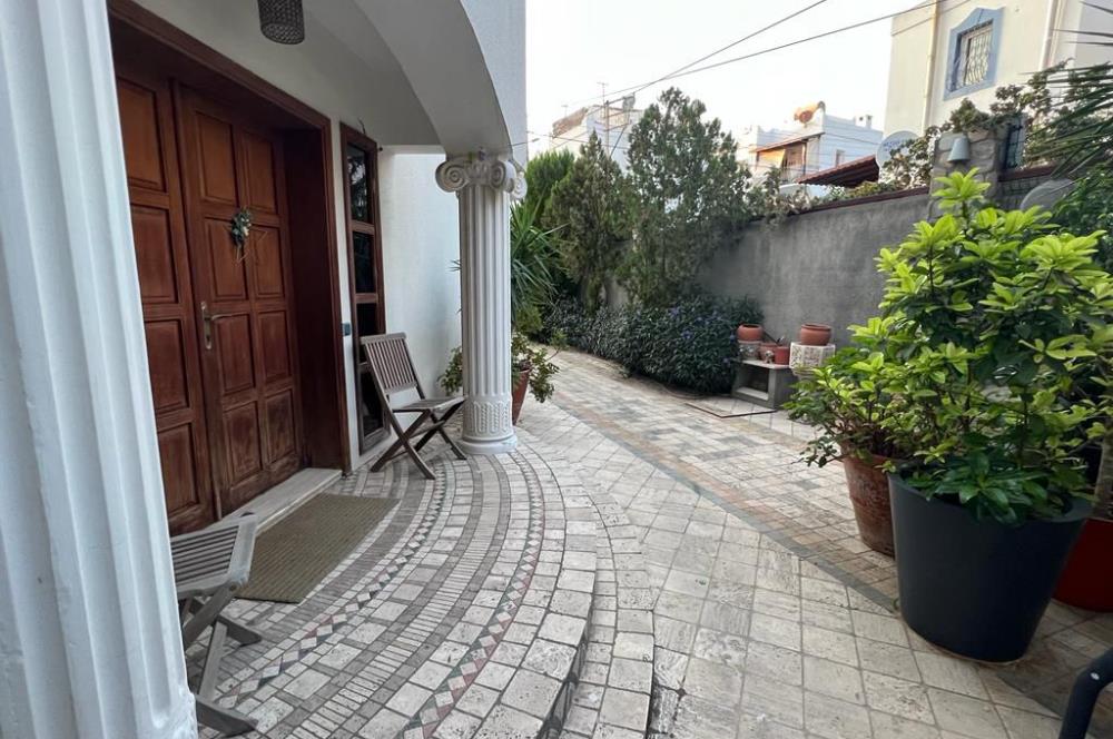 🎬 SİNEMA SALONLU, KORUNAKLI BAHÇELİ, MUHTEŞEM BİR YAŞAM ALANI – BODRUM YOKUŞBAŞI’NDA RÜYA GİBİ VİLLA!