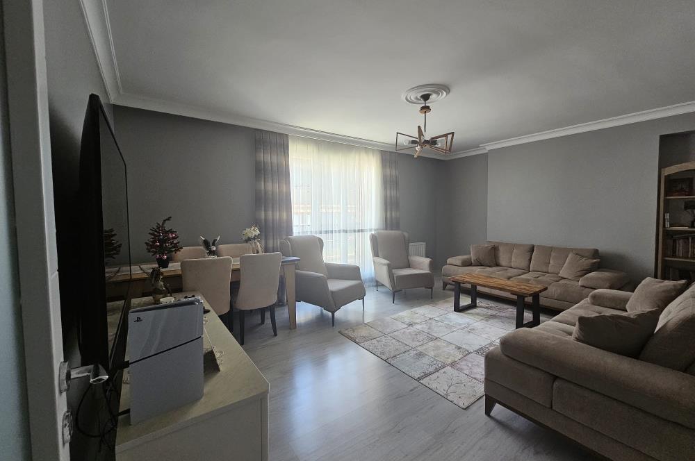 AYDINLI MERKEZİ KONUMDA GENİŞ KULLANIŞLI 2+1 DAİRE