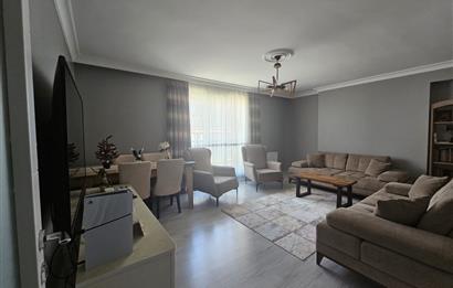 AYDINLI MERKEZİ KONUMDA GENİŞ KULLANIŞLI 2+1 DAİRE