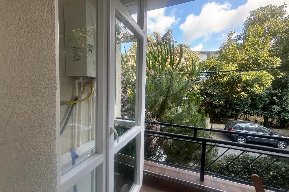 Tarabya Mahallesi Sahile Yurume Mesafesinde 2+1 Satılık Daire