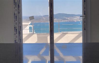 Sea view apartment for sale in Kıyıkışlacık complex