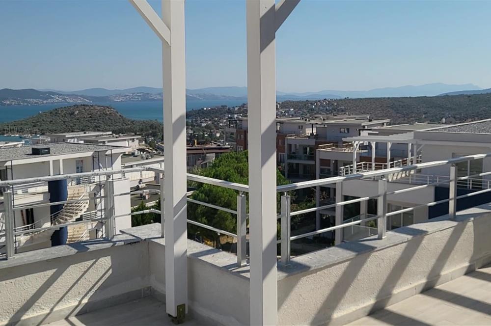 Sea view apartment for sale in Kıyıkışlacık complex