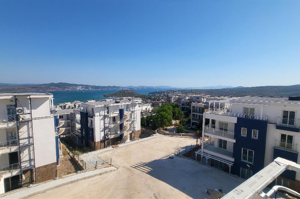 Sea view apartment for sale in Kıyıkışlacık complex